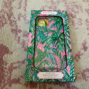 Lilly Pulitzer iPhone 11 pro phone case